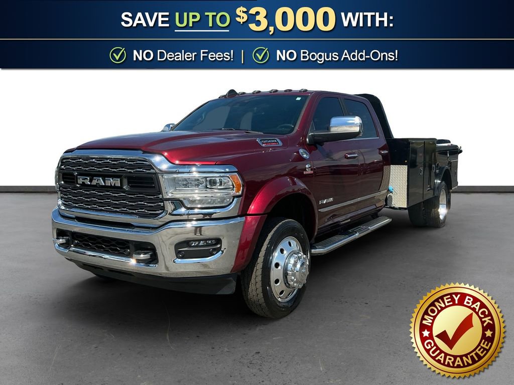 Used 2022 RAM 5500 4x4 Crew Cab image 1