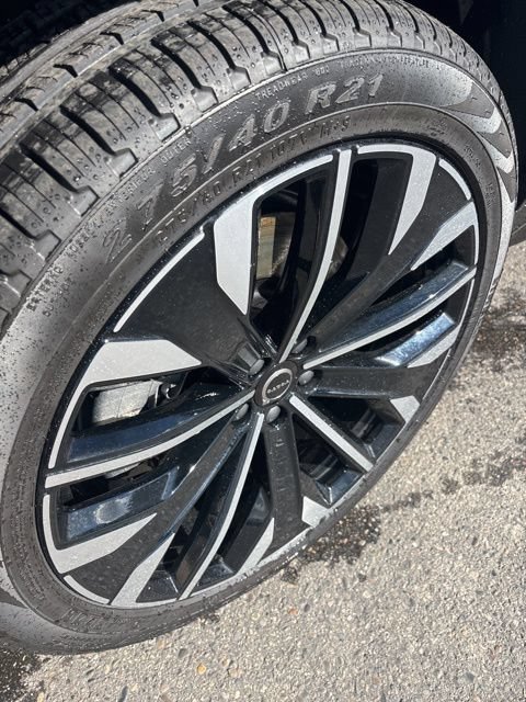 New 2026 Volvo XC90 T8 Ultra w/ Protection Package AWD/4WD image 11