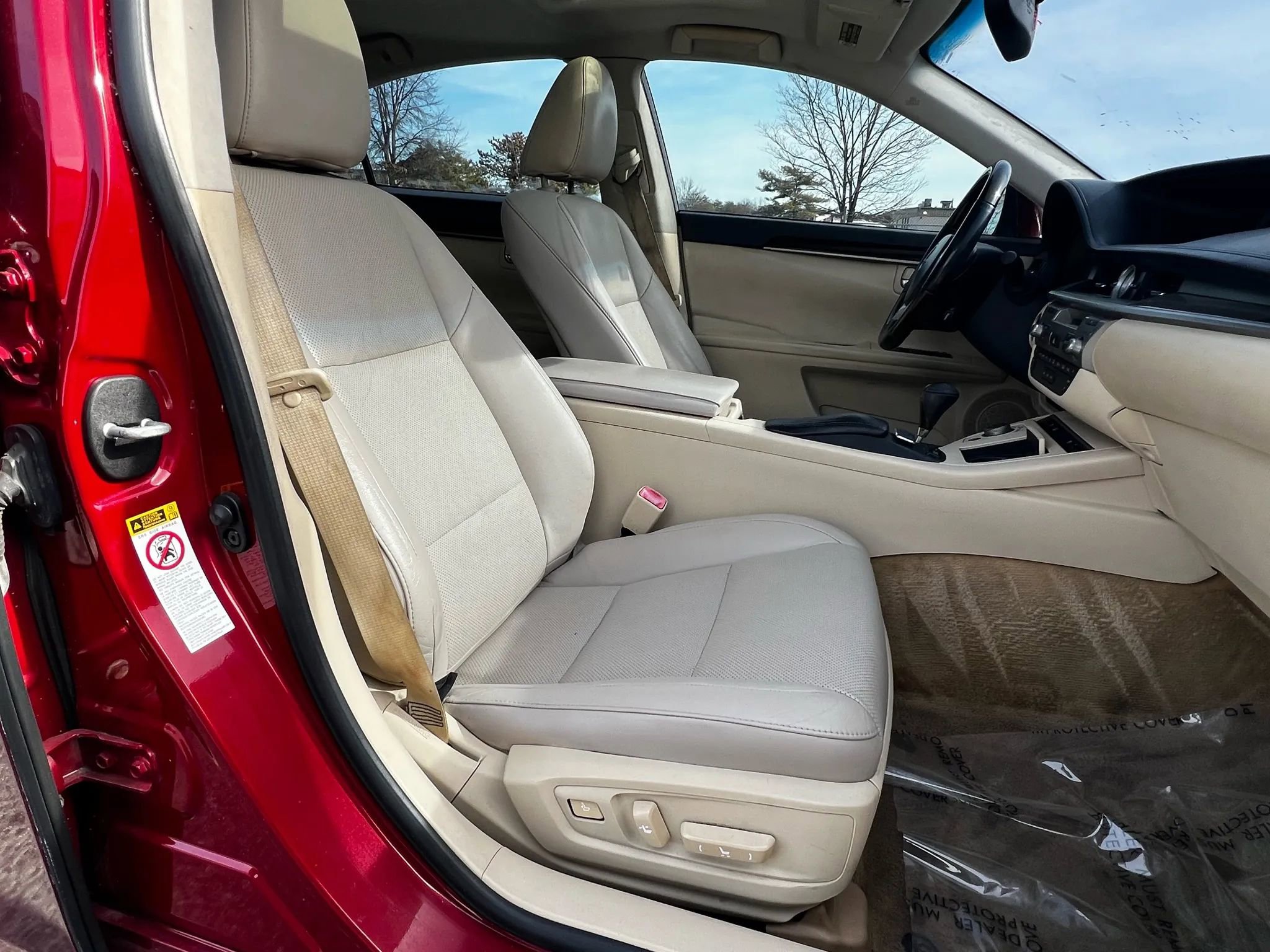 Used 2013 Lexus ES 350 w/ Luxury Pkg image 23