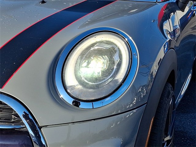 Used 2017 MINI Cooper S image 9