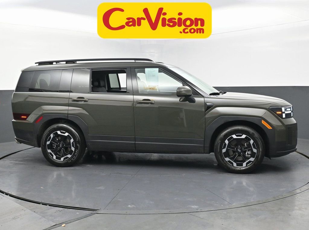 Used 2025 Hyundai Santa Fe SEL w/ Tow & Go Package image 6