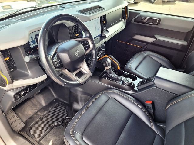 Used 2023 Ford Bronco Badlands image 10