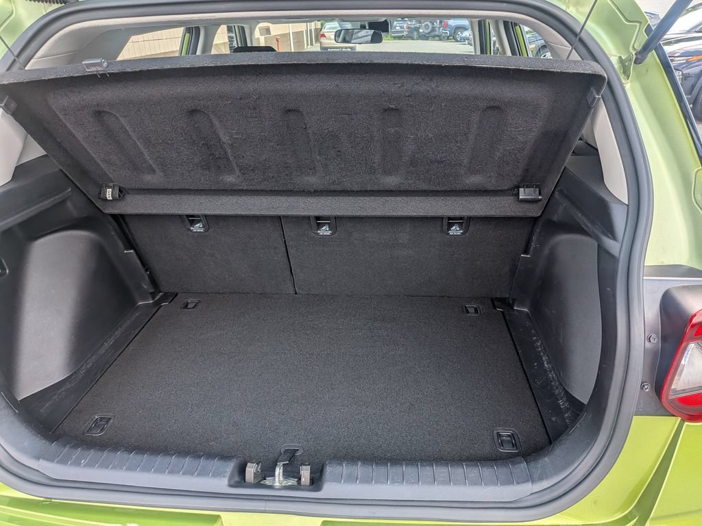Used 2020 Hyundai Venue SE FWD image 30