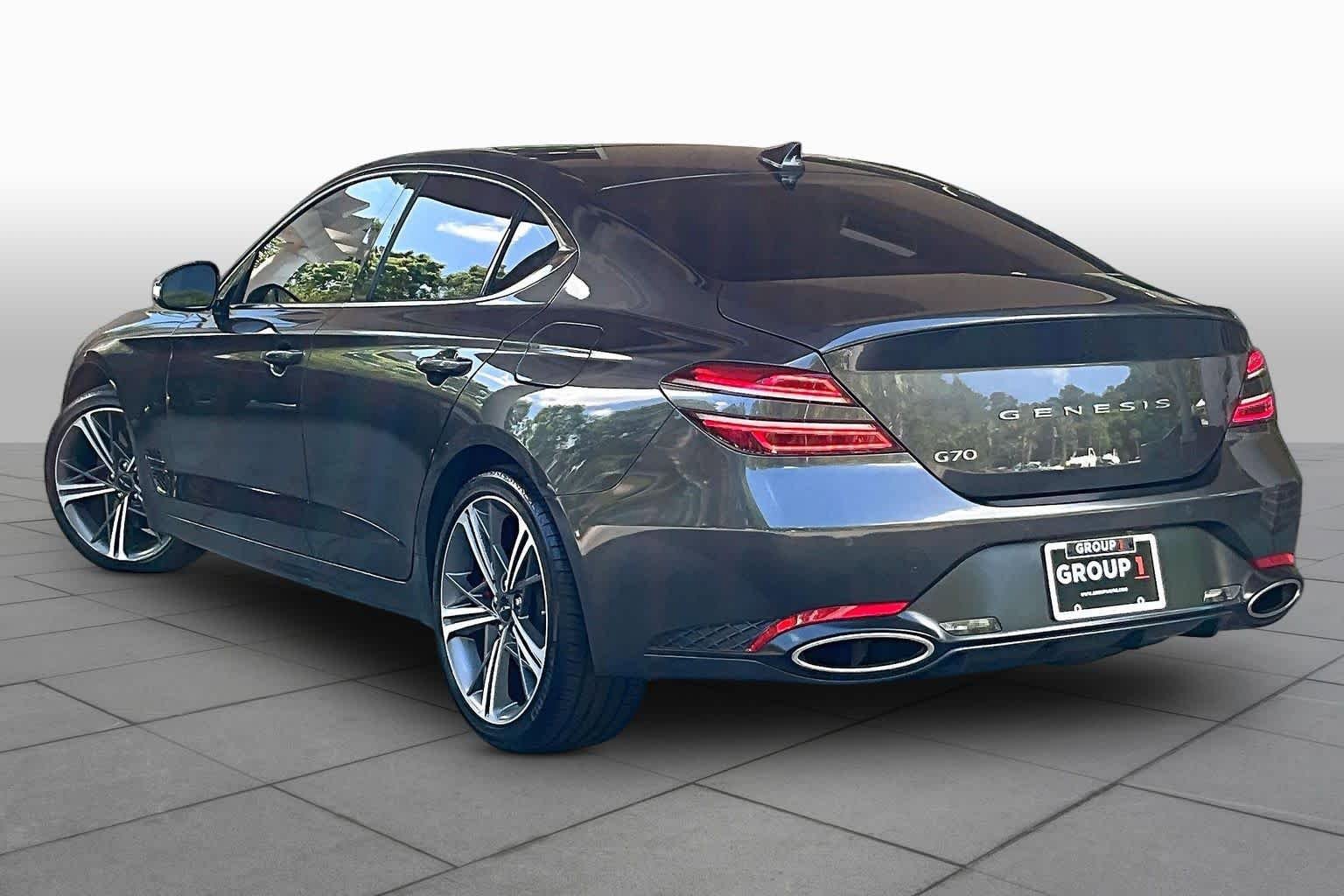 Used 2025 Genesis G70 2.5T w/ Sport Prestige Package RWD image 12