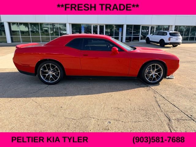Used 2022 Dodge Challenger GT image 13