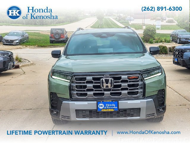 New 2026 Honda Pilot TrailSport image 2