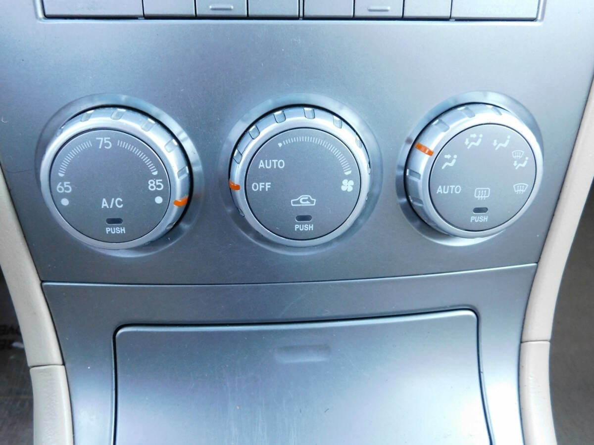 Used 2008 Subaru Forester 2.5X L.L. Bean image 9