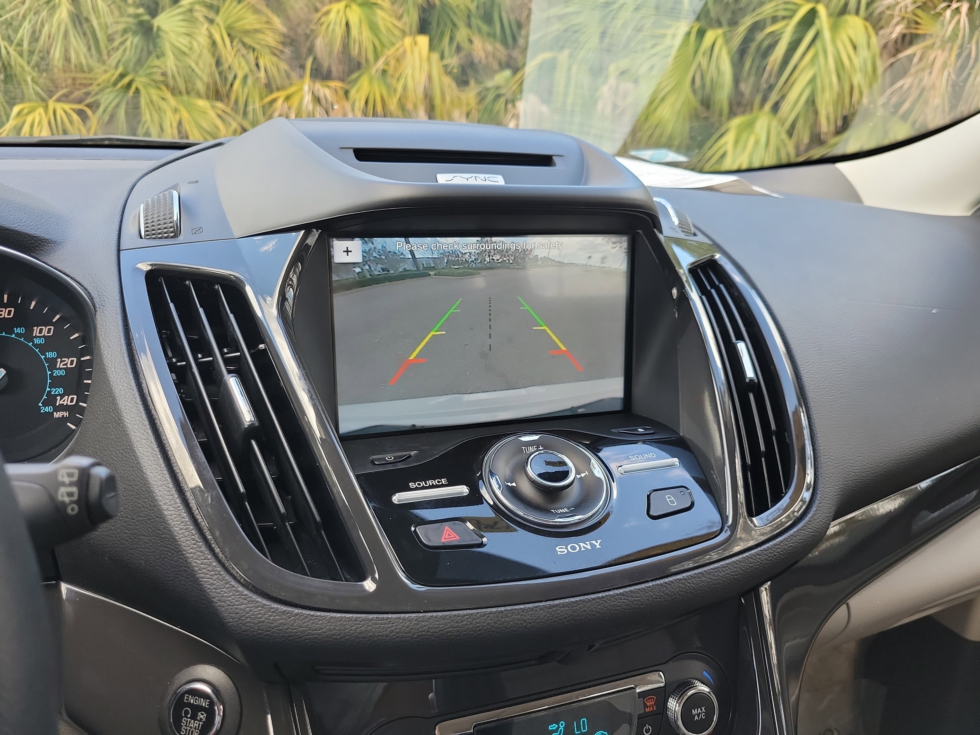 Used 2016 Ford Escape Titanium image 25