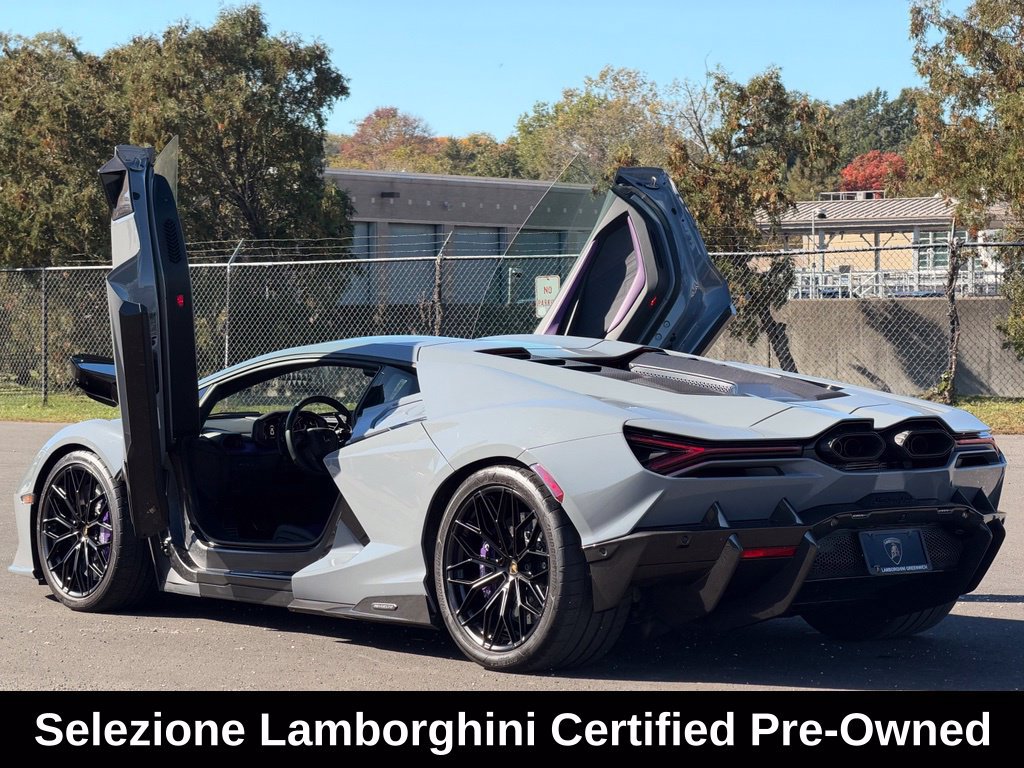 Used 2025 Lamborghini Revuelto AWD/4WD image 11