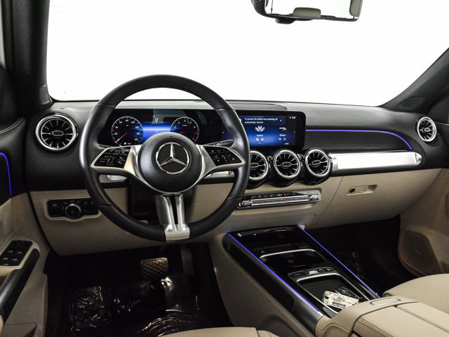 Used 2026 Mercedes-Benz GLB 250 4MATIC image 20