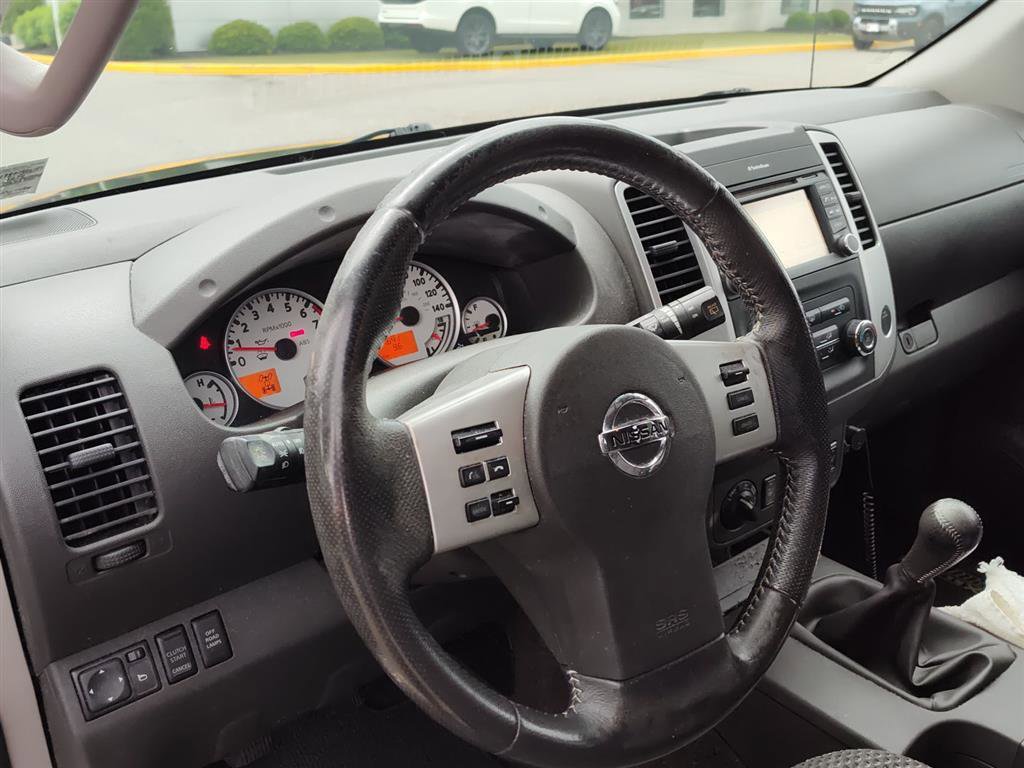 Used 2014 Nissan Xterra PRO-4X AWD/4WD image 9