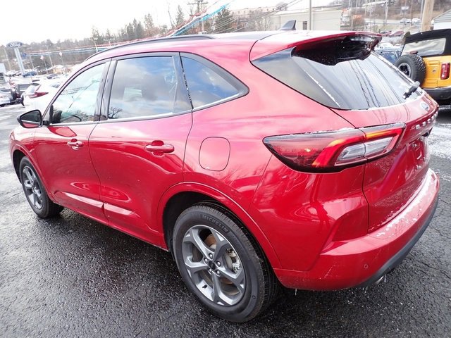 Used 2024 Ford Escape ST-Line w/ Tech Pack #1 image 5