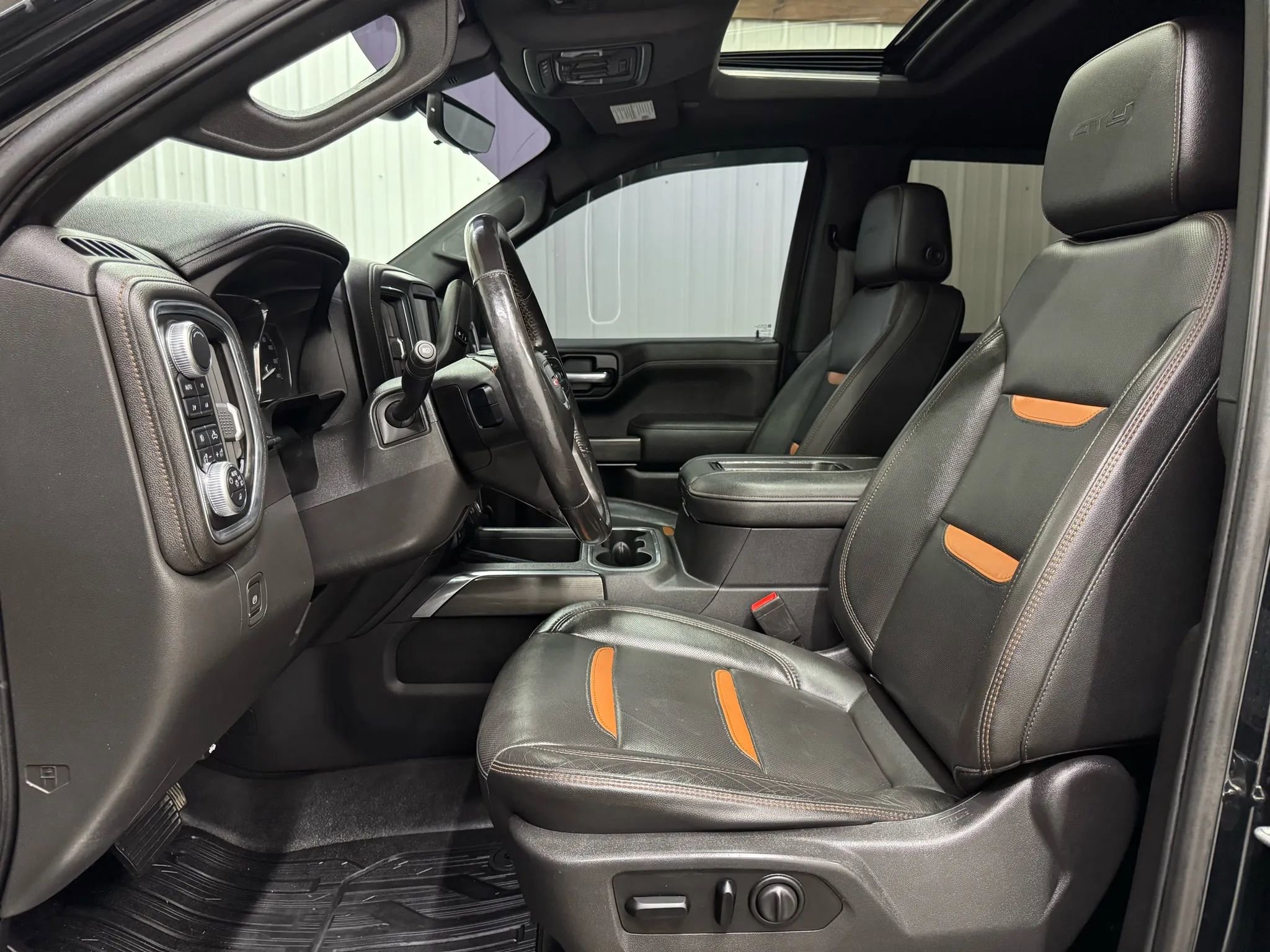 Used 2019 GMC Sierra 1500 AT4 w/ AT4 Premium Package image 11