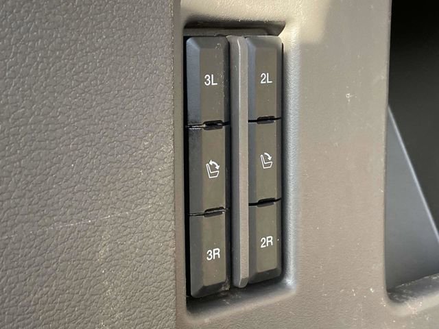 Used 2021 Ford Expedition XLT image 13