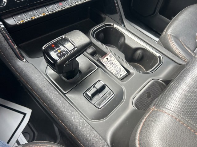 Used 2023 GMC Sierra 1500 AT4 w/ AT4 Preferred Package image 19