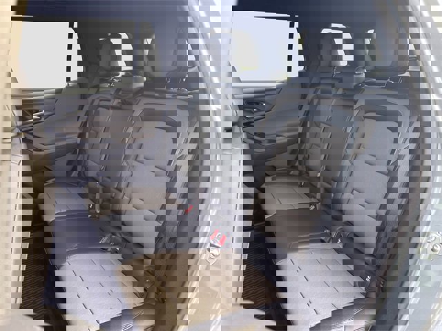 New 2026 Chevrolet Equinox LT w/ Convenience Package II image 13