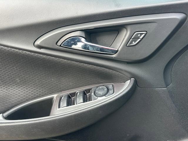 Used 2024 Chevrolet Malibu LT image 18