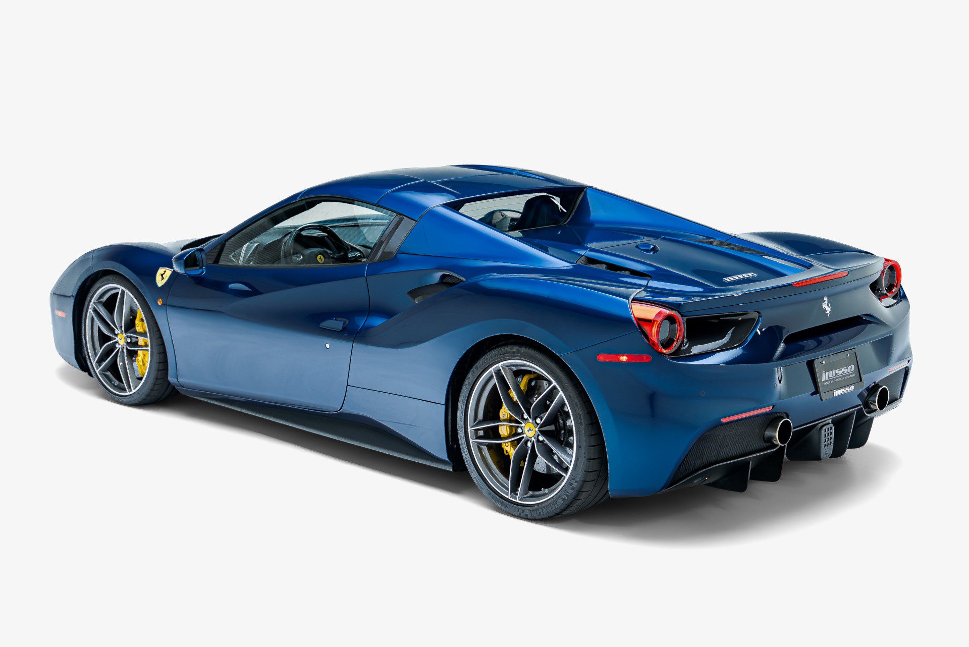 Used 2019 Ferrari 488 Spider RWD image 19