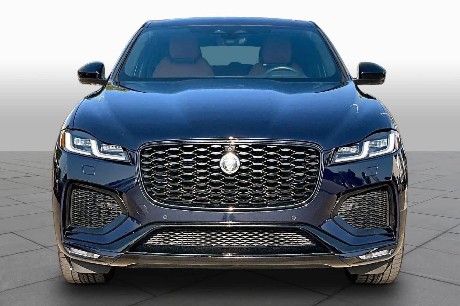 Used 2026 Jaguar F-PACE R-Dynamic S AWD/4WD image 4