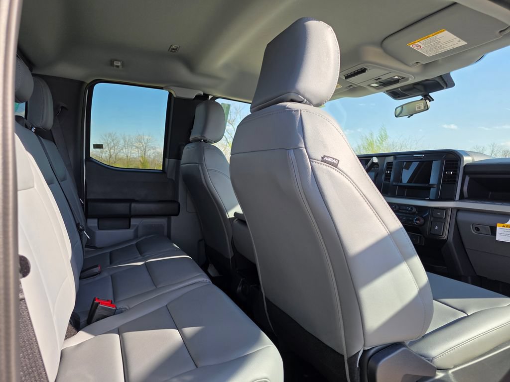 New 2026 Ford F350 XL w/ XL Chrome Package AWD/4WD image 38