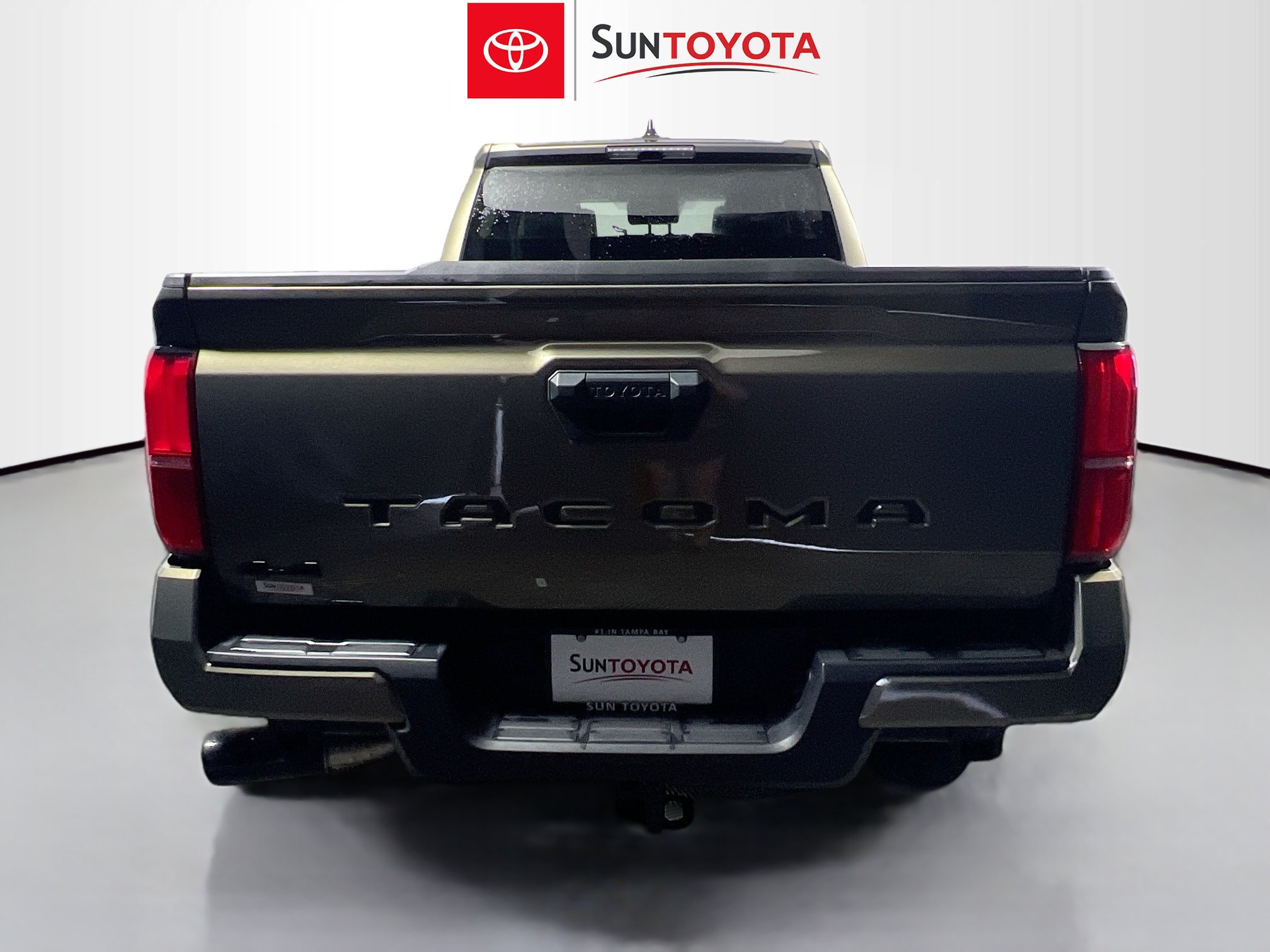 Used 2025 Toyota Tacoma TRD Sport AWD/4WD image 5