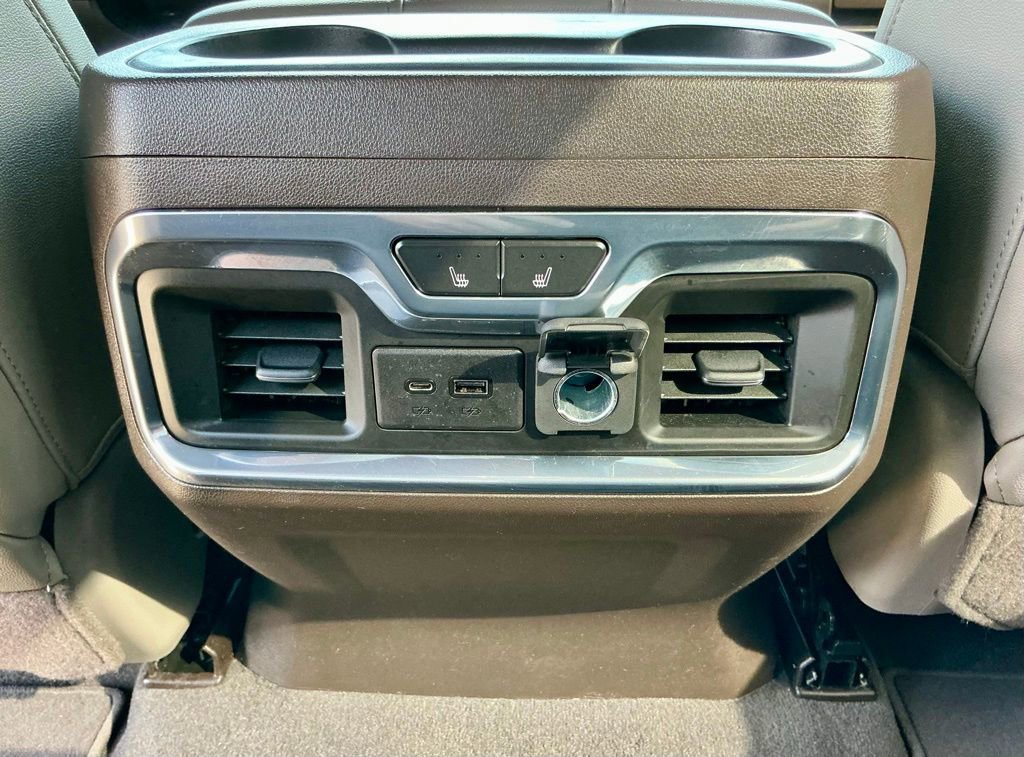 Used 2020 GMC Sierra 1500 SLT image 34