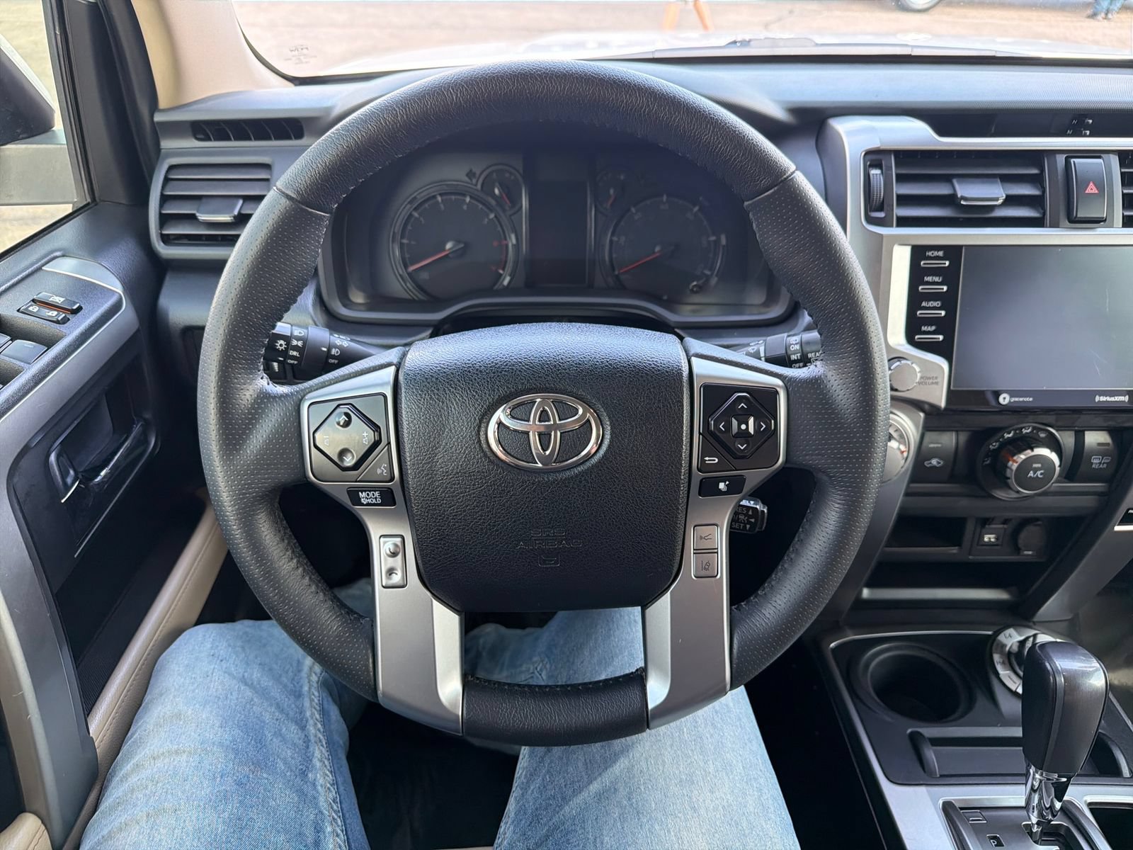 Used 2021 Toyota 4Runner SR5 Premium w/ Moonroof Package AWD/4WD image 16