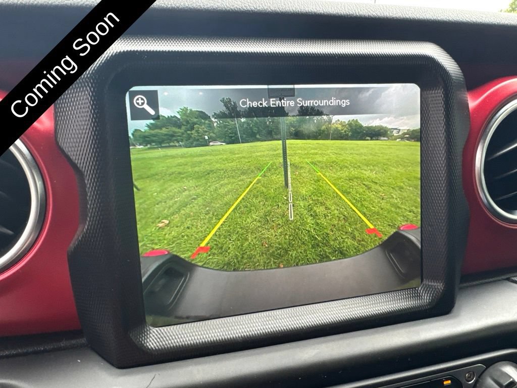 Used 2023 Jeep Gladiator Rubicon w/ LED Lighting Group AWD/4WD image 17