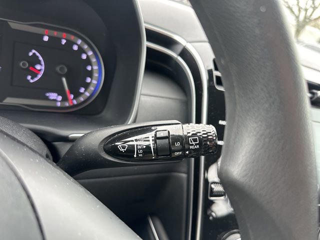 Used 2023 Hyundai Tucson SE image 15