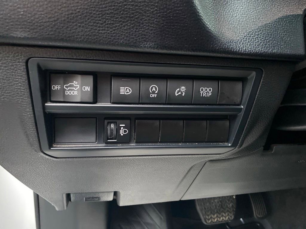 Used 2025 Toyota Tundra SR5 AWD/4WD image 13