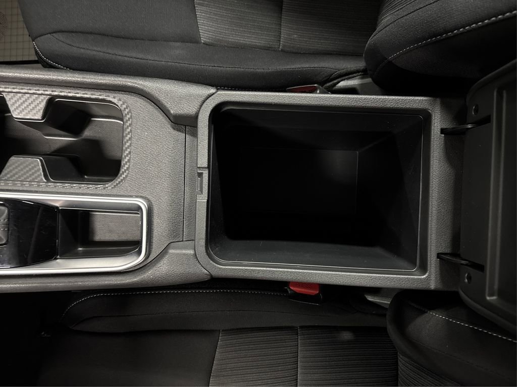 Used 2022 Nissan Sentra SV w/ Trunk Package image 21