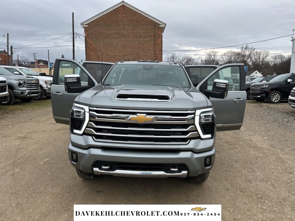 Certified 2025 Chevrolet Silverado 2500 High Country w/ High Country Premium Package AWD/4WD image 34