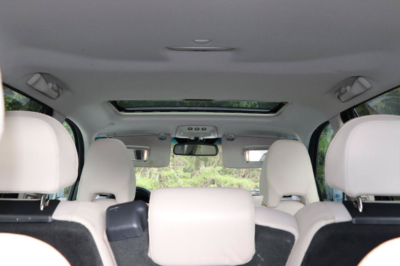 Used 2013 Volvo XC90 3.2 R-Design FWD image 8