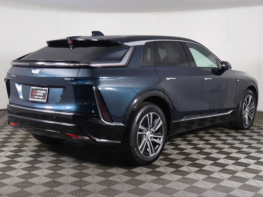 Used 2025 Cadillac Lyriq Luxury RWD image 13