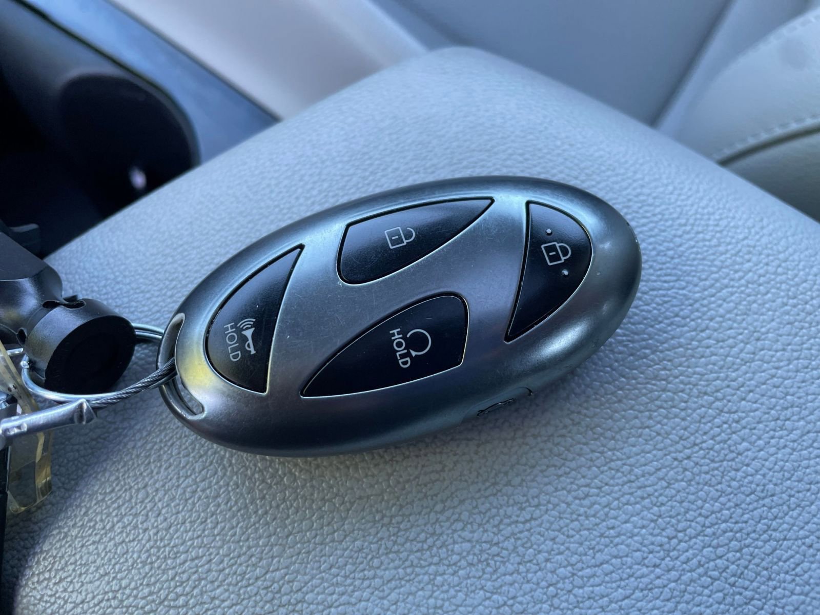 Used 2025 Hyundai Elantra Limited image 25