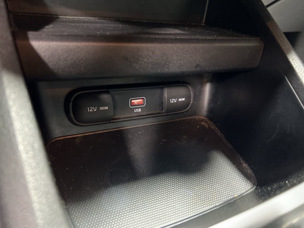 Used 2023 Kia Forte LXS image 27
