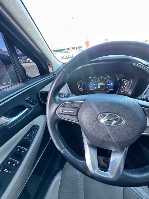 Used 2020 Hyundai Santa Fe Limited image 17