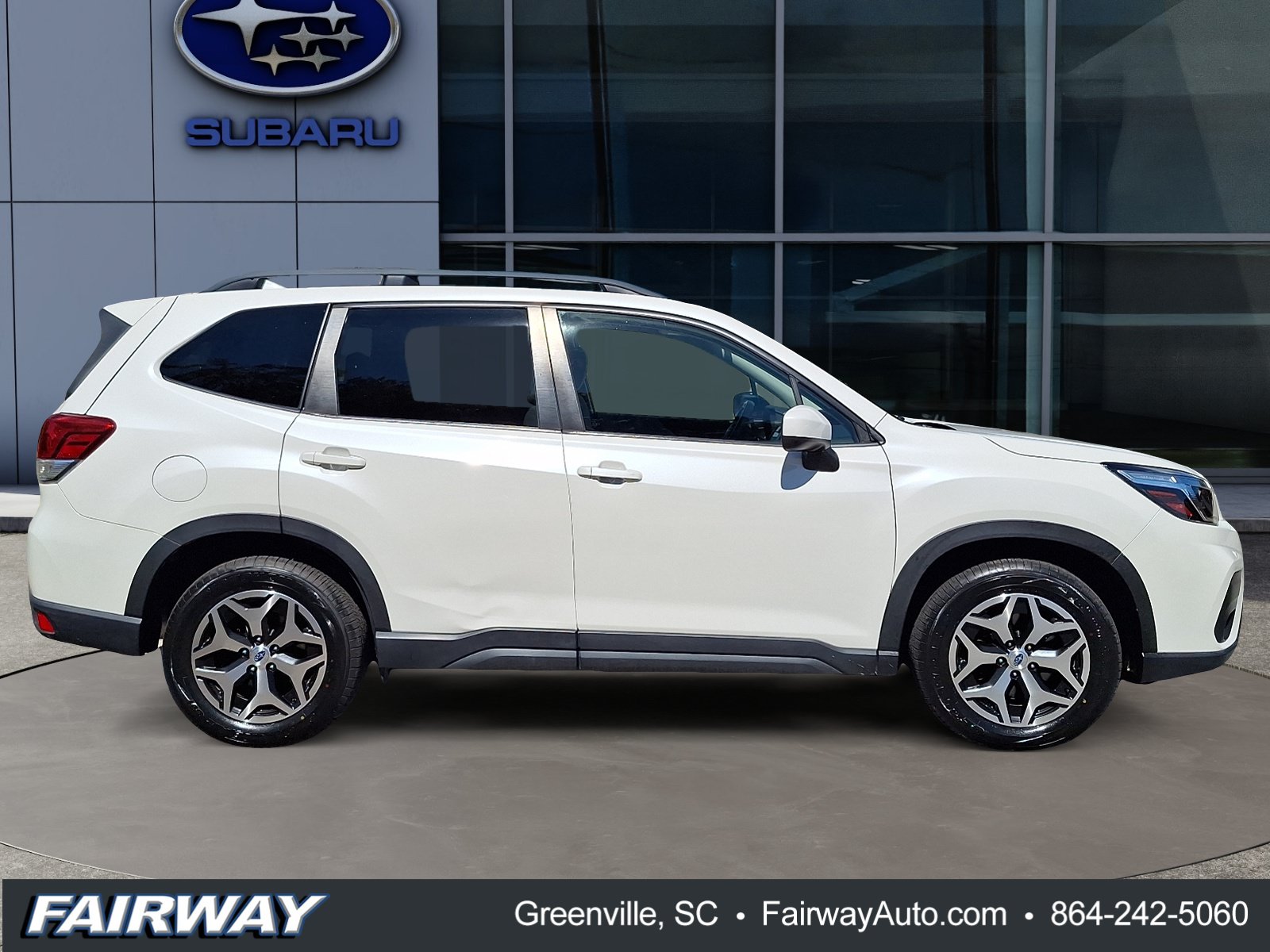 Used 2020 Subaru Forester Premium AWD/4WD image 9