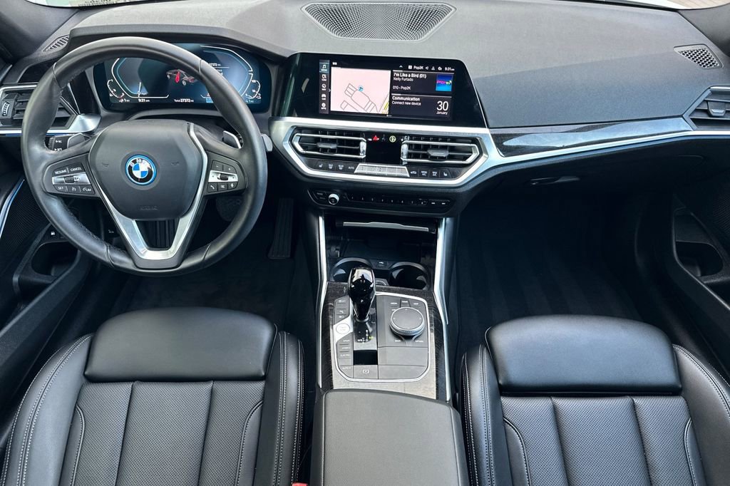 Used 2022 BMW 330e w/ Driving Assistance Package image 14