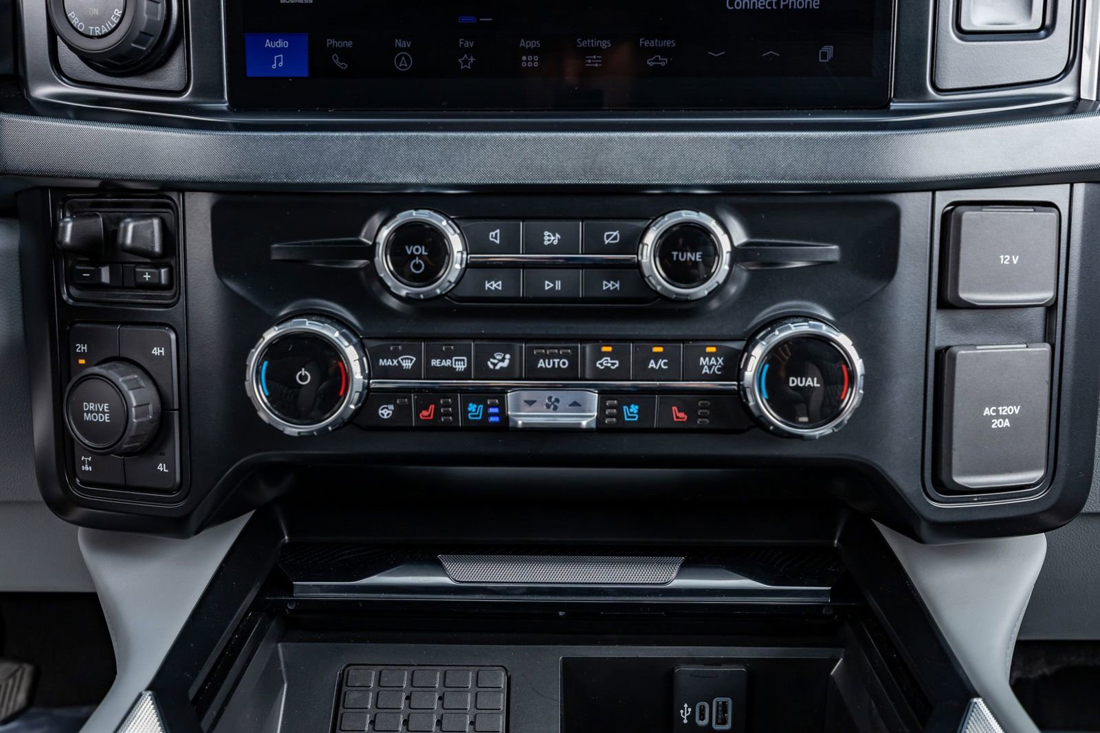 Used 2024 Ford F250 Limited w/ FX4 Off-Road Package image 26