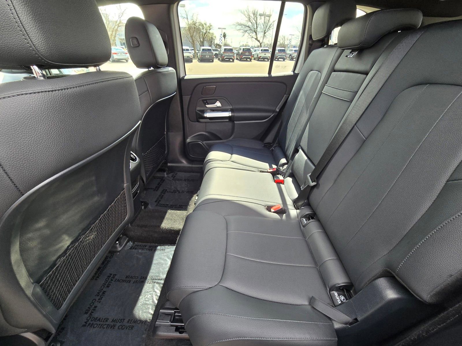 Used 2024 Mercedes-Benz EQB 300 4MATIC image 10