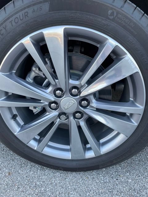Used 2025 Cadillac XT5 Premium Luxury w/ Technology Package AWD/4WD image 11