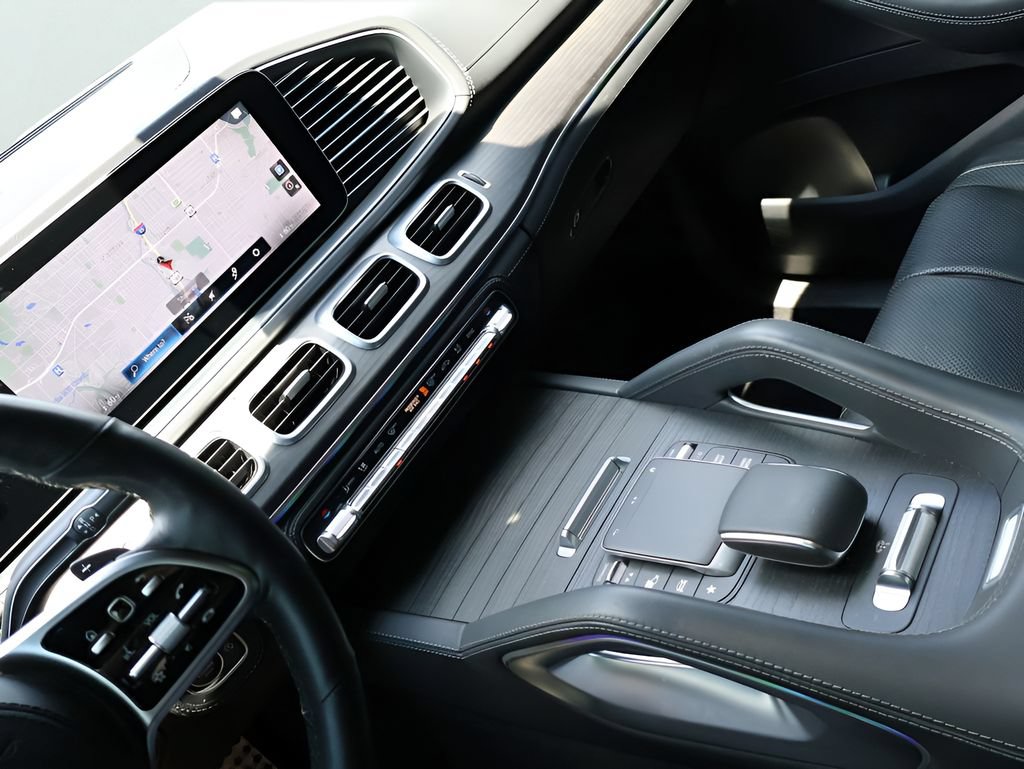 Certified 2022 Mercedes-Benz GLS 450 4MATIC image 20