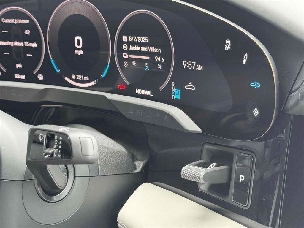 New 2025 Porsche Taycan image 80