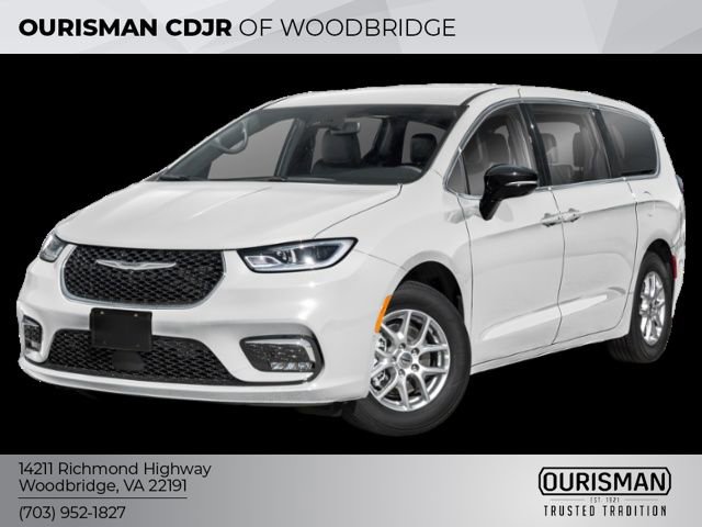 Used 2025 Chrysler Pacifica Select