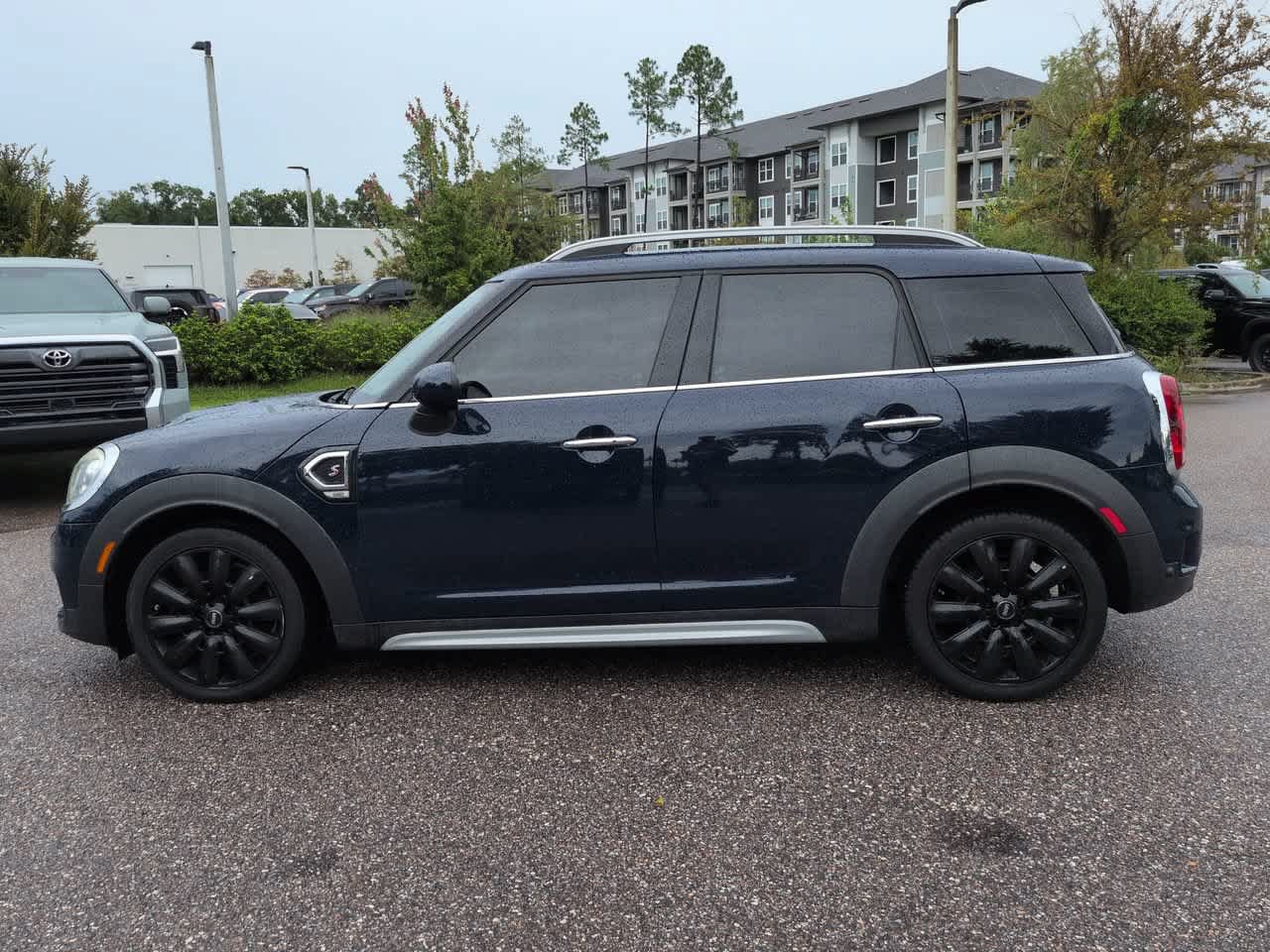 Used 2019 MINI Cooper Countryman S FWD image 3