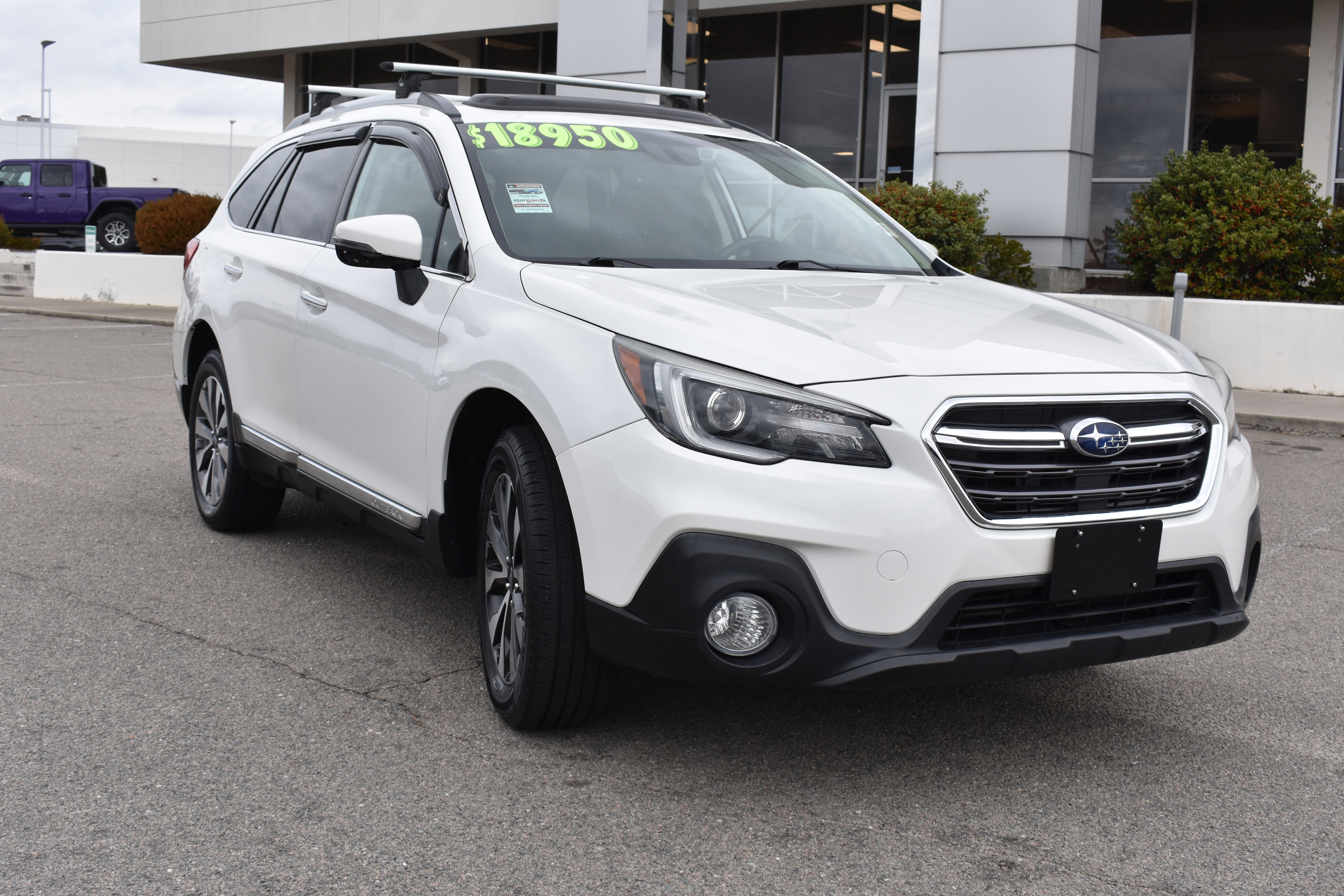 Used 2018 Subaru Outback 2.5i Touring w/ Popular Package #3 image 3