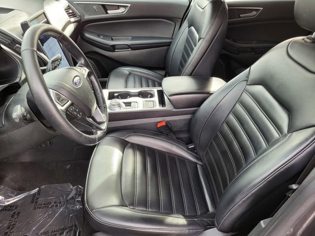 Used 2023 Ford Edge SEL image 16