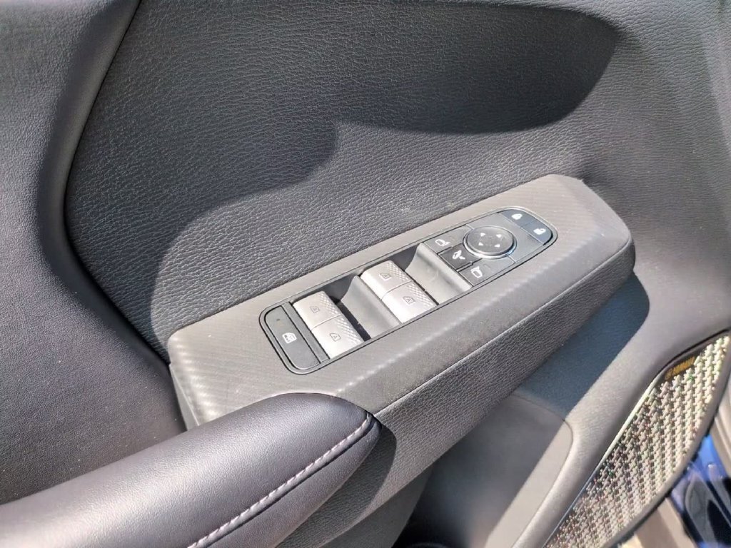 New 2026 Mitsubishi Outlander SE AWD/4WD image 16