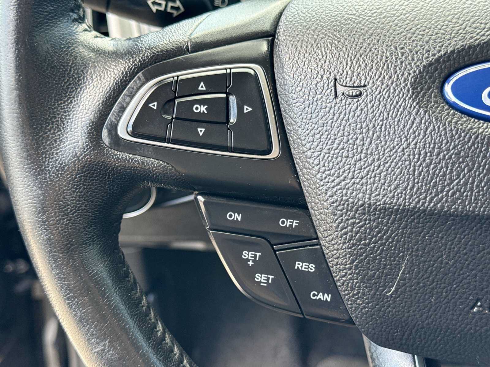 Used 2016 Ford Focus SE w/ Equipment Group 201A FWD image 23